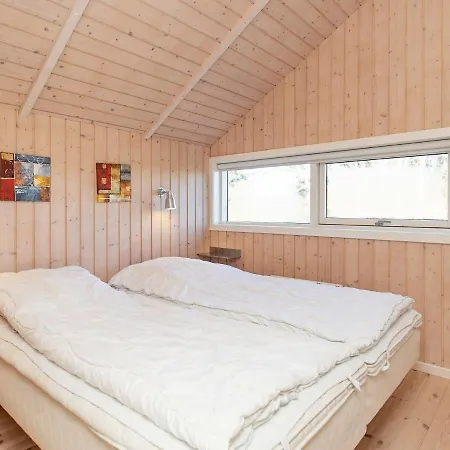 Luxury Retreat With - By Traum *